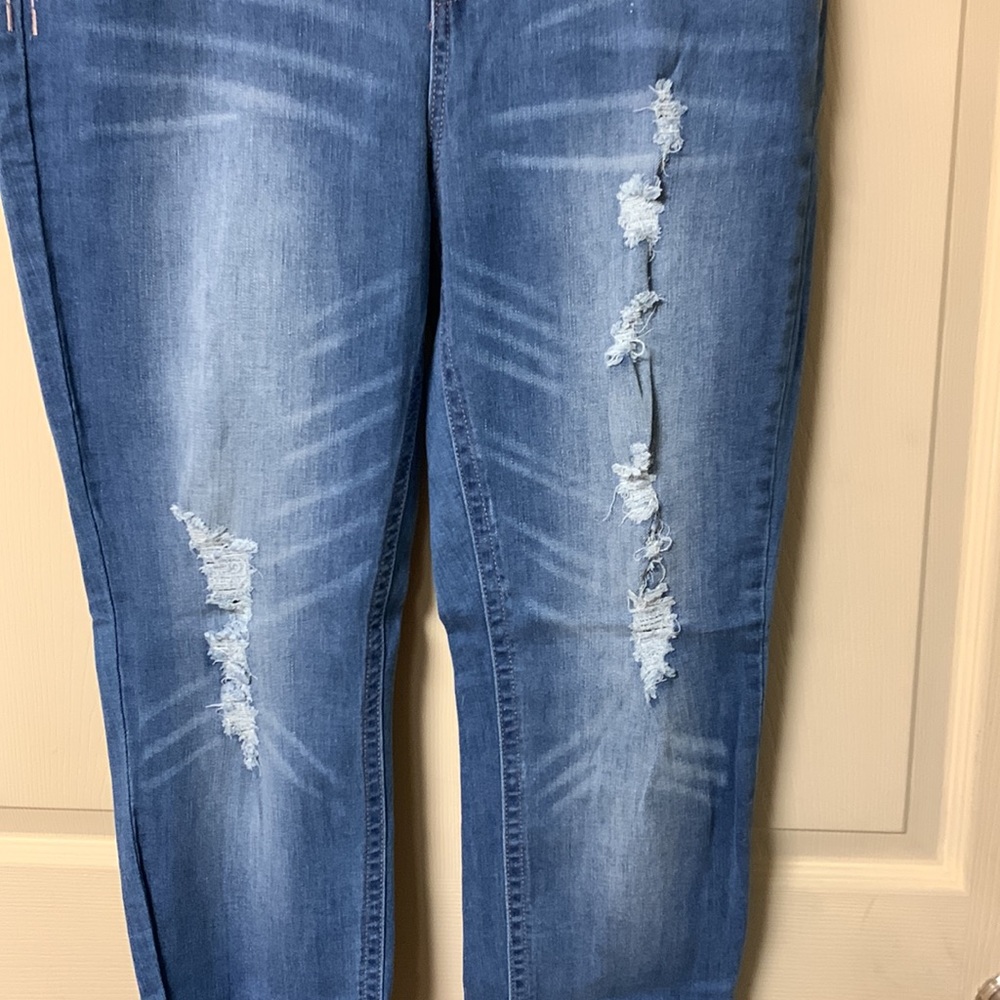 Jeans - Picture 3 of 8